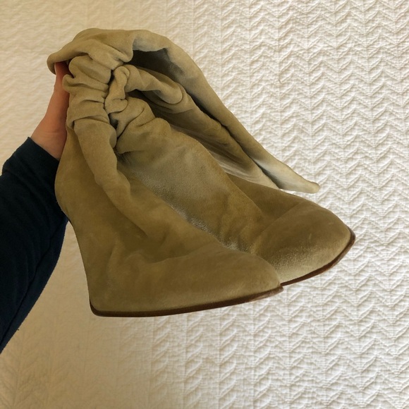 Banana Republic Suede Slouchy Tall Heeled Boot in Nutmeg Tan 7.5 Spain $299 - Picture 6 of 13